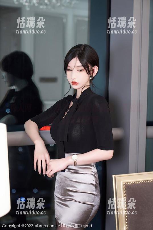 秀人网-李若汐 秀人网 - 唉,李若汐的眼镜美图,真的看得人眼花缭乱啊。