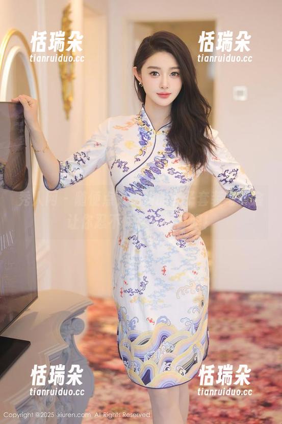 秀人网-玄子 秀人网 - 随便点,免费的玄子套装写真会让你忍不住想多看几眼!
