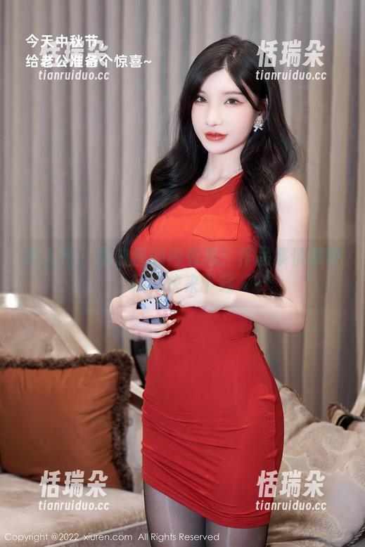 秀人网-甜白酱 秀人网 - 甜白酱的内衣秀:作品集值得收藏,快来下载