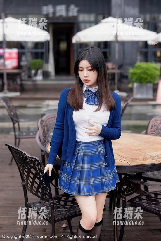 秀人网-白洁Bessie 秀人网 - 水手服私拍,看似简单,实则让人想入非非的白洁Bessie