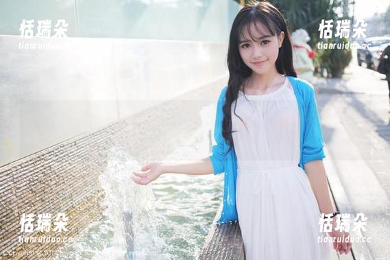 美媛馆-Cris_卓娅祺 美媛馆 - 透明系列又来了,启用Cris_卓娅祺!更新图片:都说她看不见,我看得一清二楚!