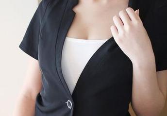 美媛馆 – 如果你以为棉袜无聊，那你没见过唐琪儿的高清写真，快来下载！