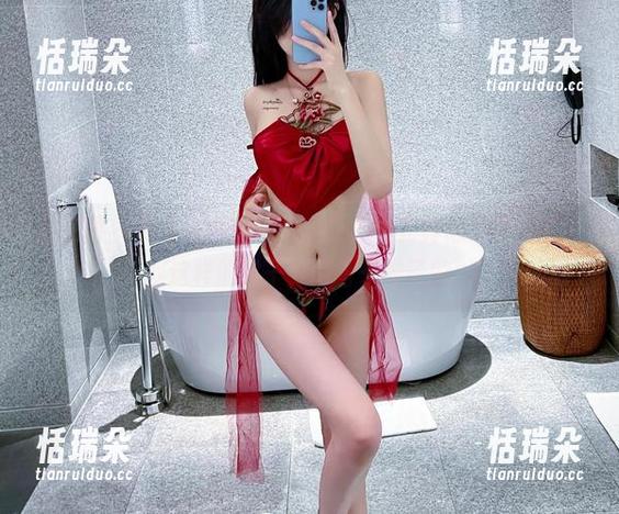葛征 微密圈 - 葛征长腿的图片分享,看完真心渴望拥有一双这样的靴子,得啥子牌子的?