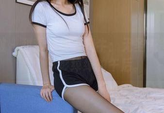 袜啵啵 – 甜甜圈变身奶牛：无圣光图集中那个影影绰绰的午后。