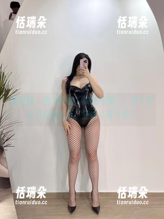 铁锤姐姐 微密圈 - 图片里的“铁锤姐姐”,那个护士不仅会扎针,还能斗智斗勇!