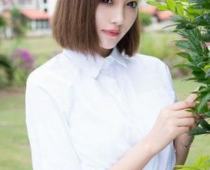 魅妍社 – 小乔Joyi的棉袜美图，居然让我对袜子有了新期待